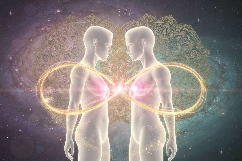 Twin Flame Signs: Signs, Meaning & Spiritual Guide