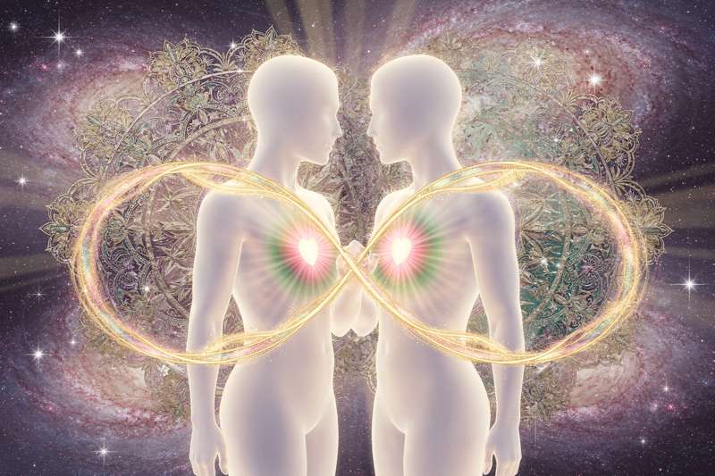 Twin Flame Separation: Signs, Meaning & Spiritual Guide