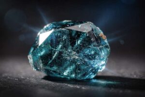 Blue Tourmaline: Meaning, Healing Properties & How to Use It