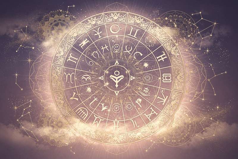 Ethereal Venus and Neptune alignment creating romantic illusions and spiritual connection in the natal chart.